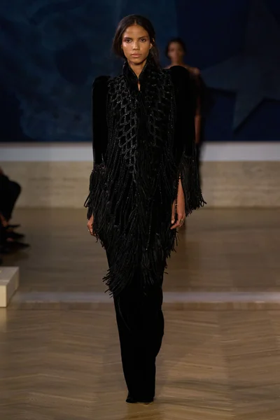 Look 38